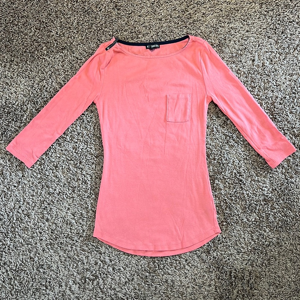Express Women’s Pink Top, size XS